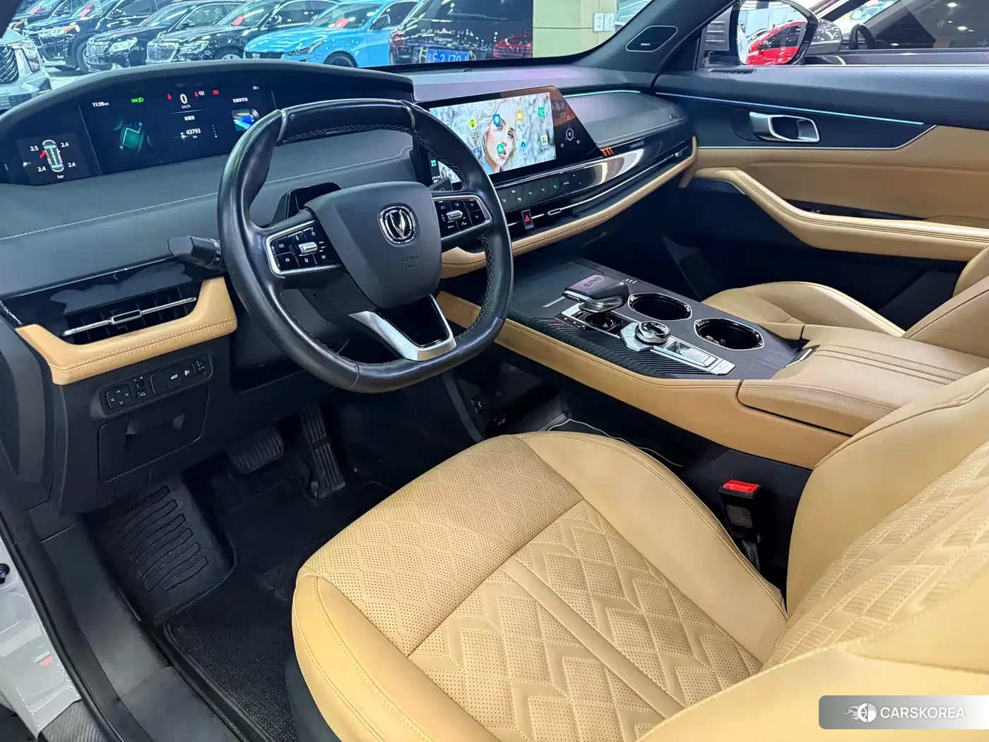 Chang'an Changan UNI-K id 4576610 из Китая 10