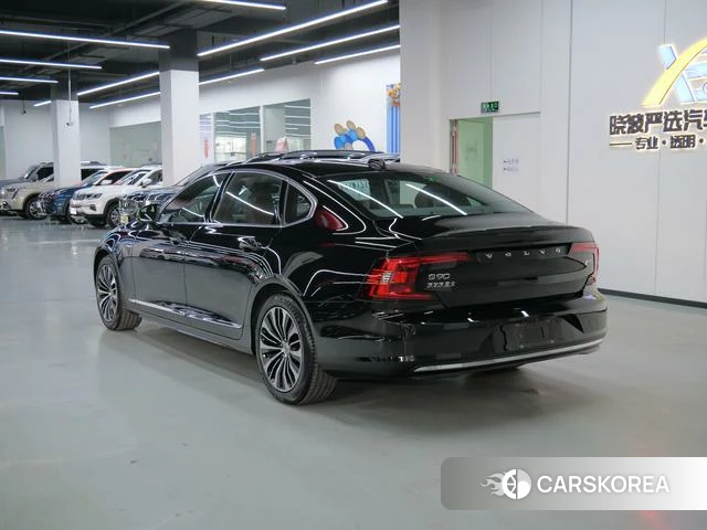 Volvo S90 id 4227874 из Китая 10
