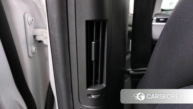 Land Rover Discovery Sports id 3834765 из Кореи 10