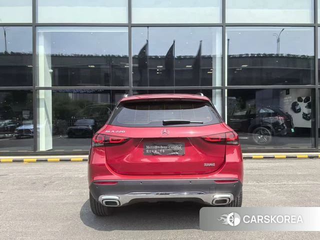 Mercedes-Benz GLA id 4211871 из Китая 10