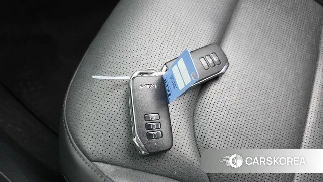 Kia Di Ol Nu Niro id 4854852 из Кореи 10