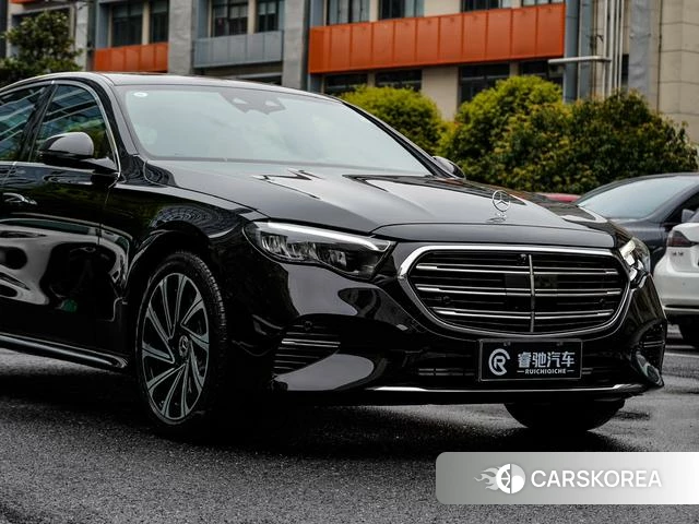Mercedes-Benz E-class id 4277616 из Китая 10