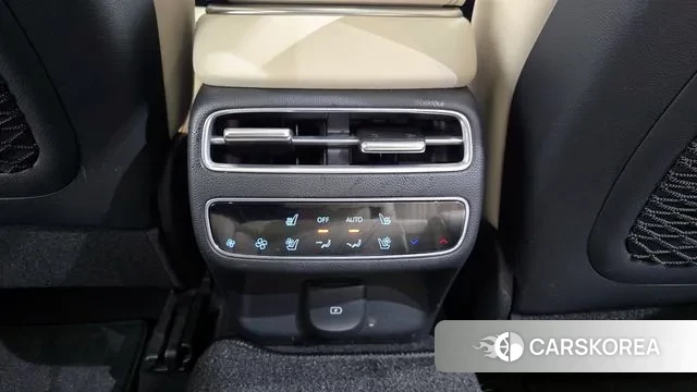 Genesis GV70 id 3776156 из Кореи 10