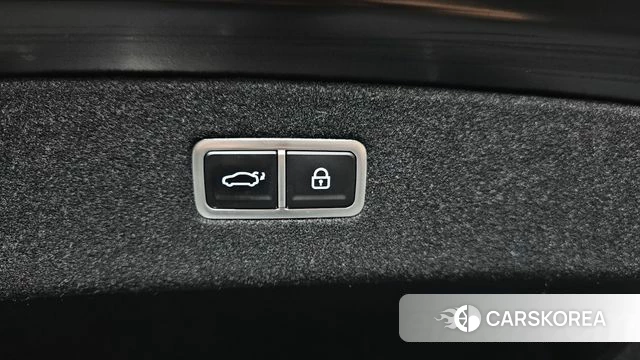 Genesis G90 (RS4) id 3786948 из Кореи 10