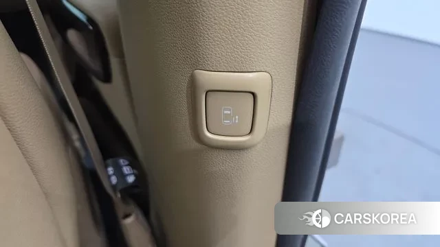 Kia The New Carnival id 3449675 из Кореи 10