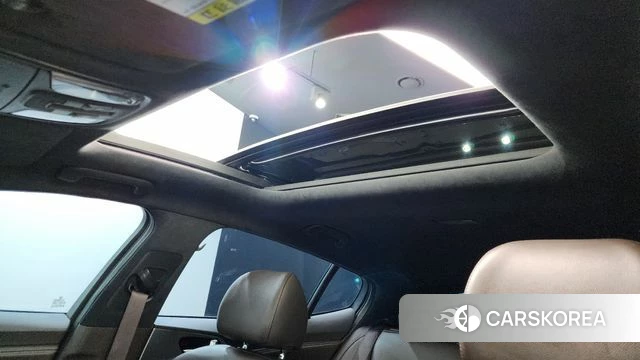 Kia Stinger id 4180653 из Кореи 10