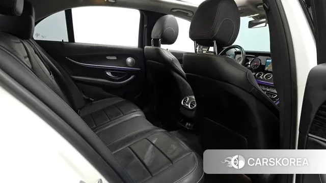 Mercedes-Benz E-Class W213 id 3515429 из Кореи 10