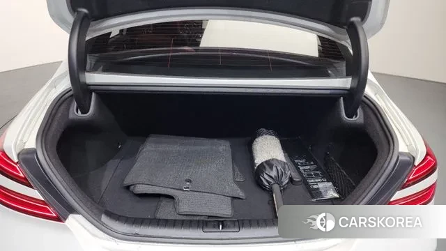 Genesis The New G70 id 3708112 из Кореи 10