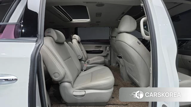 Kia All New Carnival id 3925171 из Кореи 10