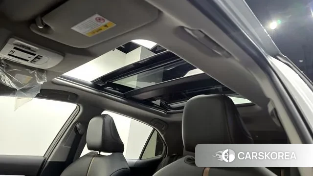 Toyota Camry (XV70) id 3485019 из Кореи 10