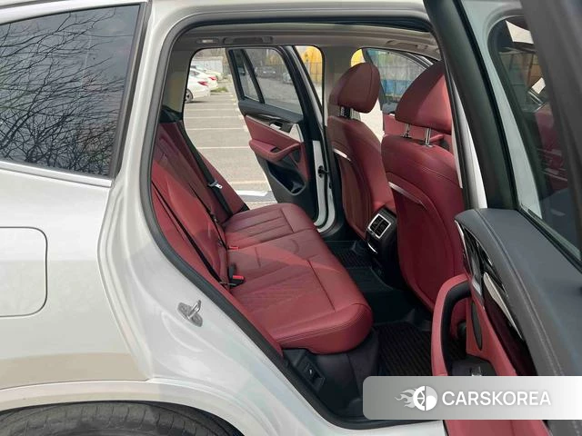 BMW X3 id 4334771 из Китая 10