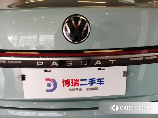 Volkswagen Passat id 4387638 из Китая 10