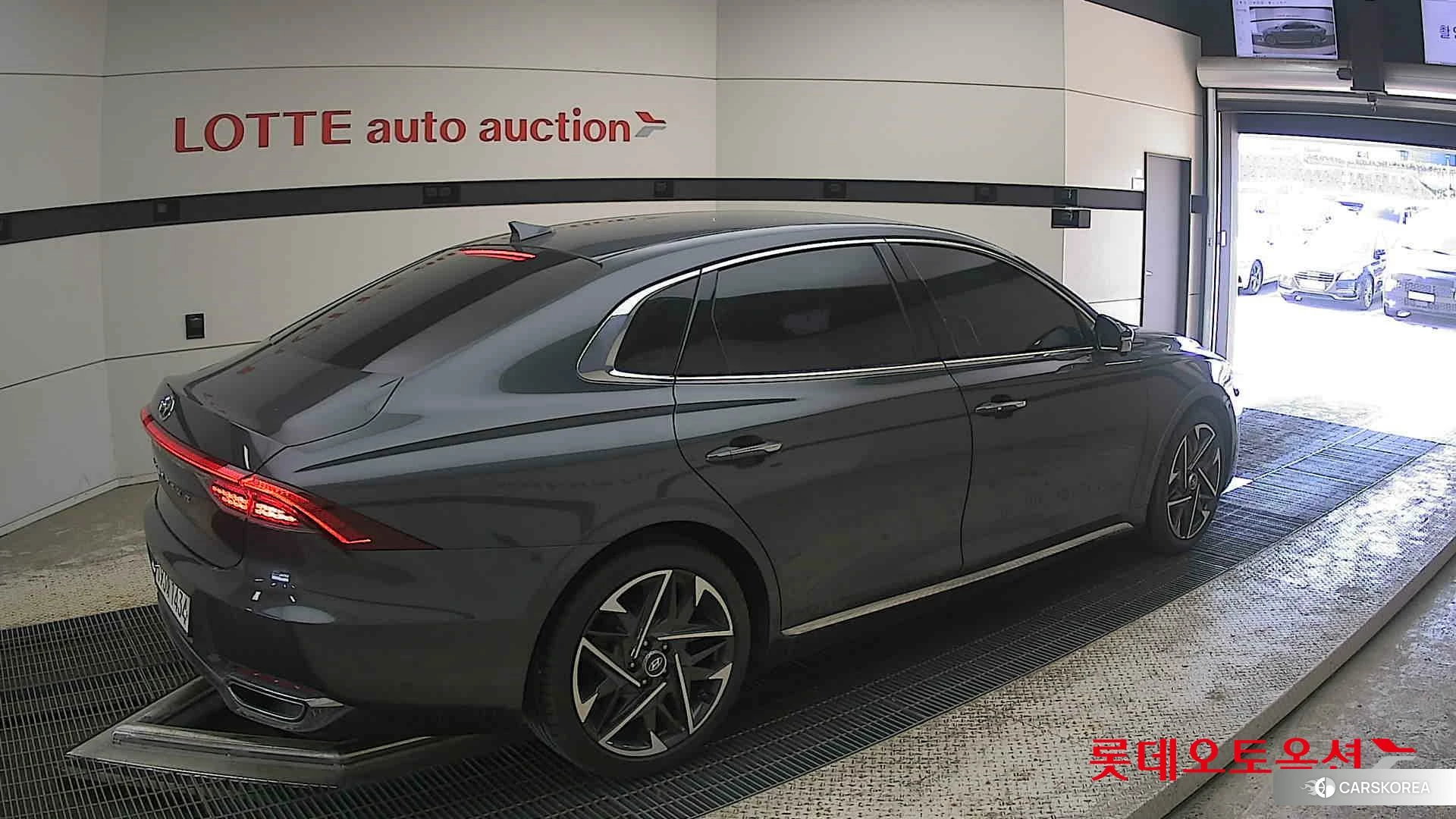 Hyundai Grandeur id 4296803 из Кореи 10