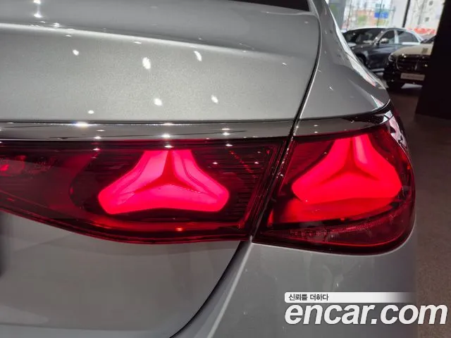 Mercedes-Benz E-Class W214 id 2714101 из Кореи 10