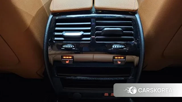 BMW 5 Series (G30) id 3452668 из Кореи 10