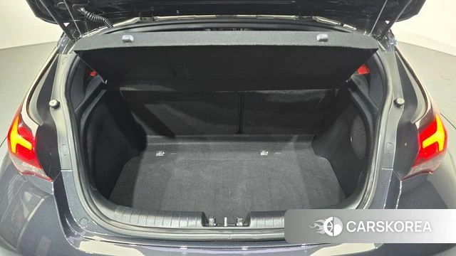 Hyundai Veloster (JS) id 3808340 из Кореи 10