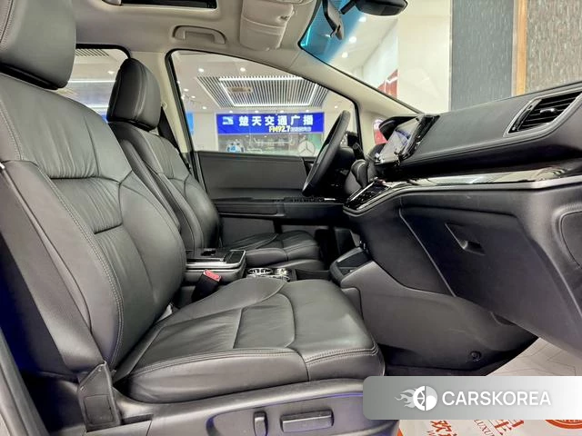 Honda Odyssey id 3913789 из Китая 10