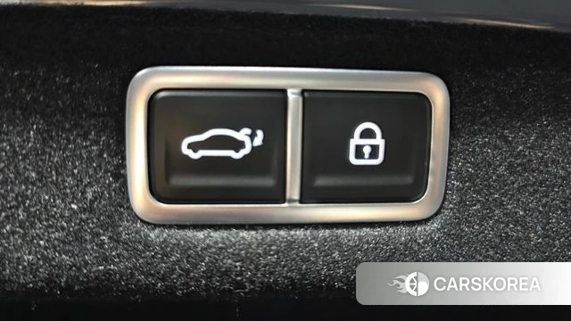 Hyundai Grandeur (GN7) id 4591904 из Кореи 10