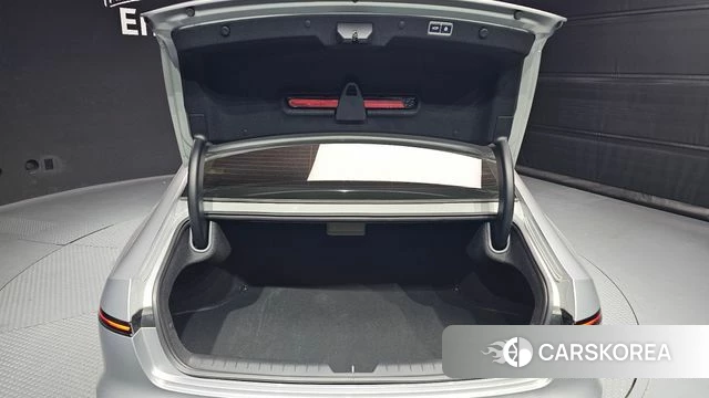 Hyundai Grandeur (GN7) id 4432929 из Кореи 10
