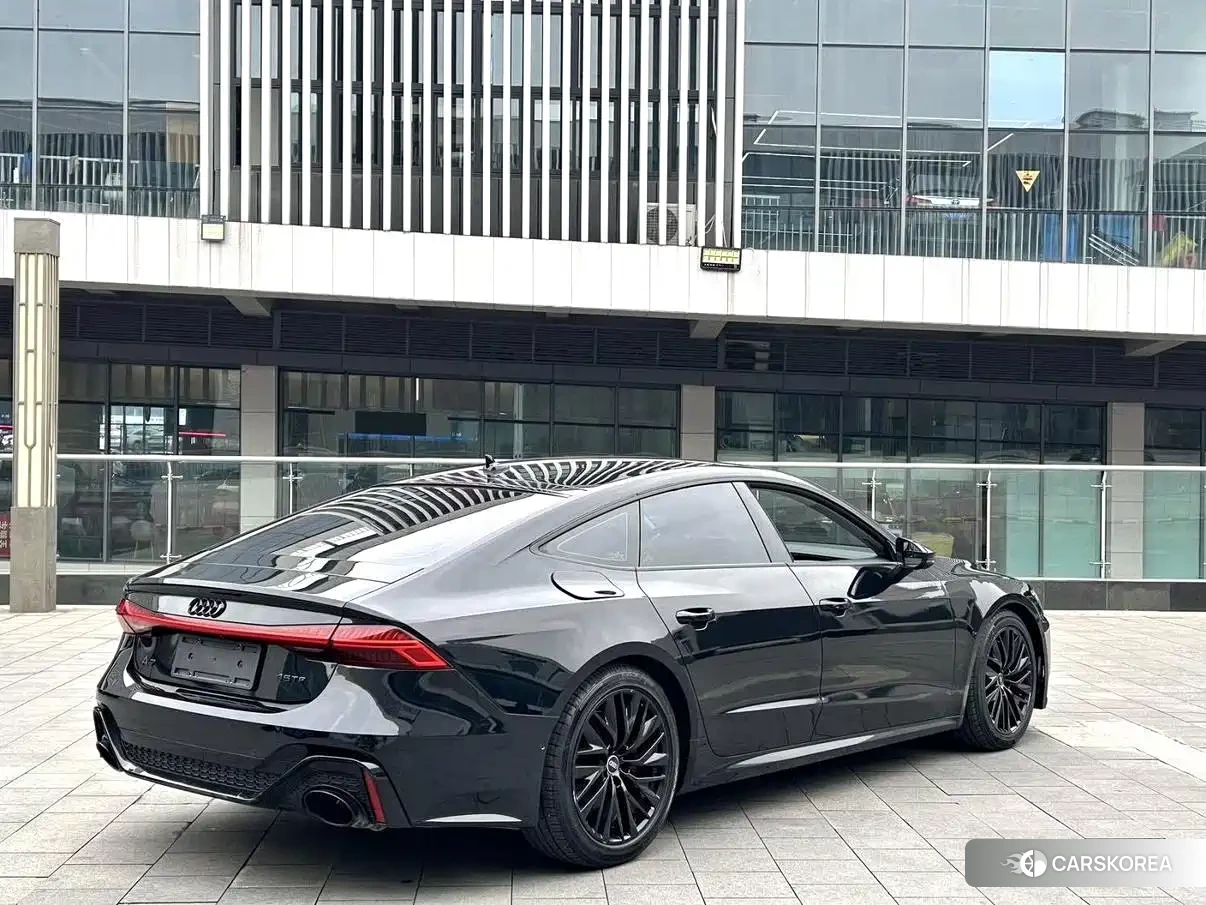 Audi A7 id 4546625 из Китая 10