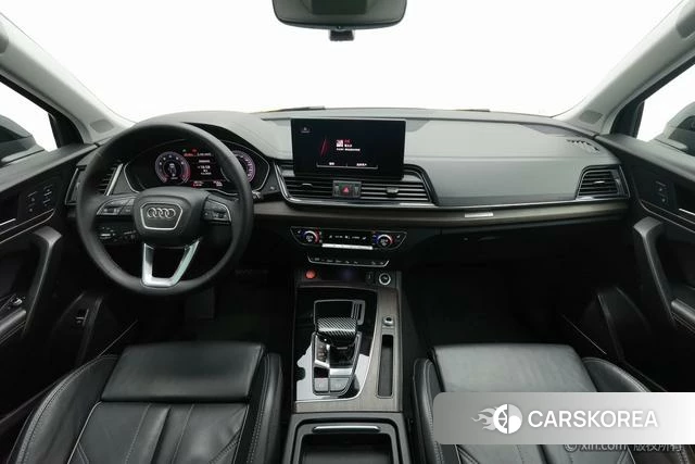 Audi Q5L id 4278951 из Китая 10