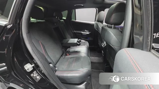 Mercedes-Benz GLA - Class H247 id 3462561 из Кореи 10