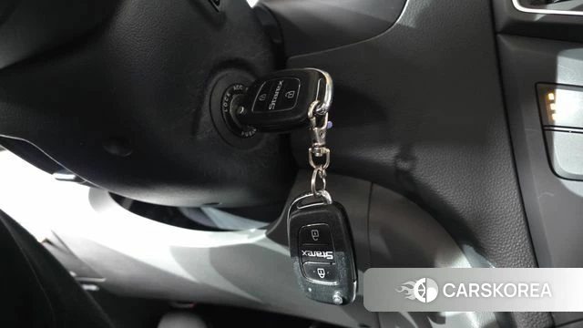 Hyundai The New Grand Starex id 3853219 из Кореи 10