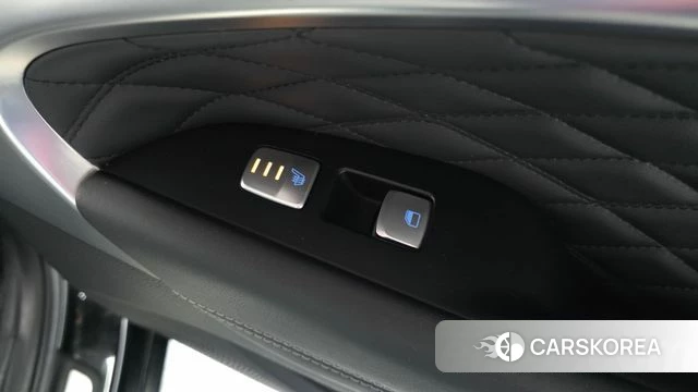 Genesis G70 id 3899667 из Кореи 10