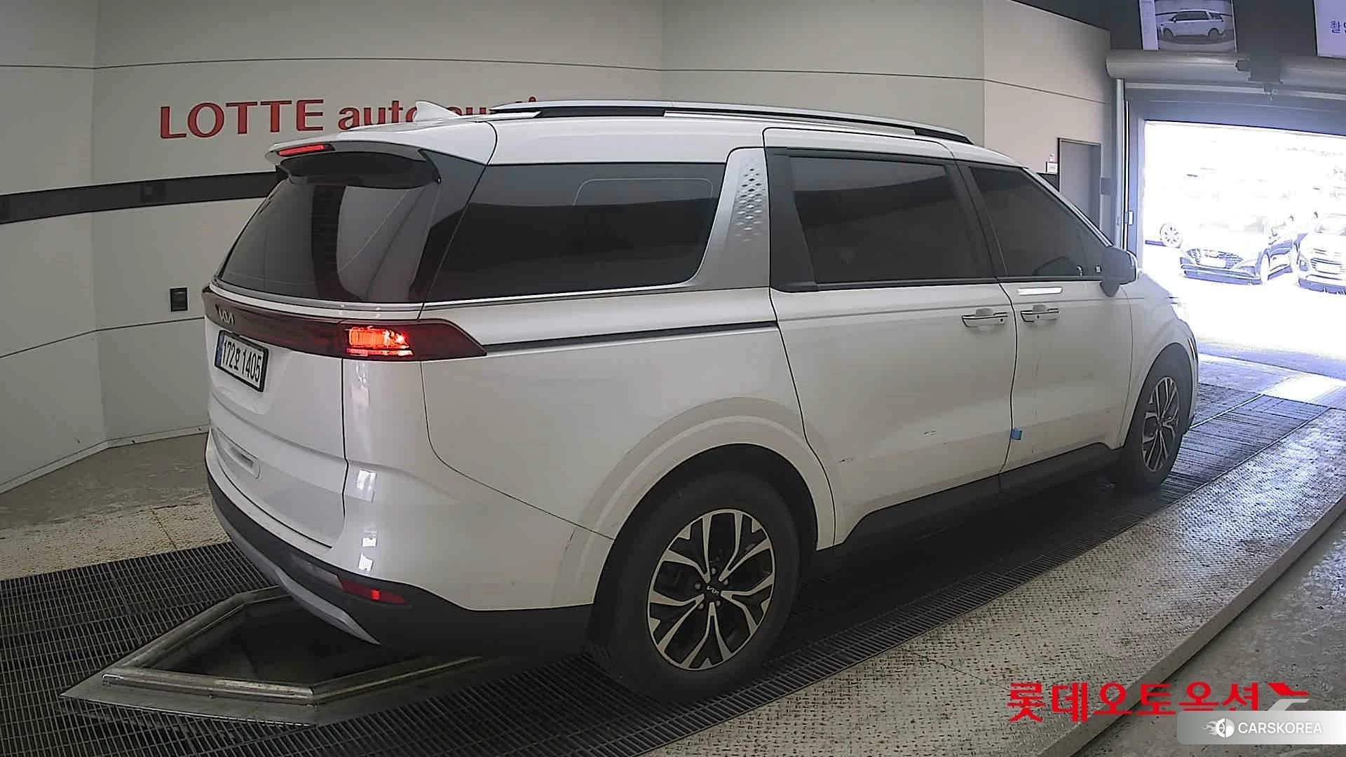 Kia Carnival id 4498422 из Кореи 10