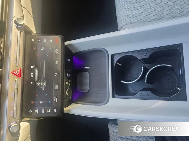 Hyundai Grandeur Hybrid (GN7) id 3437298 из Кореи 10