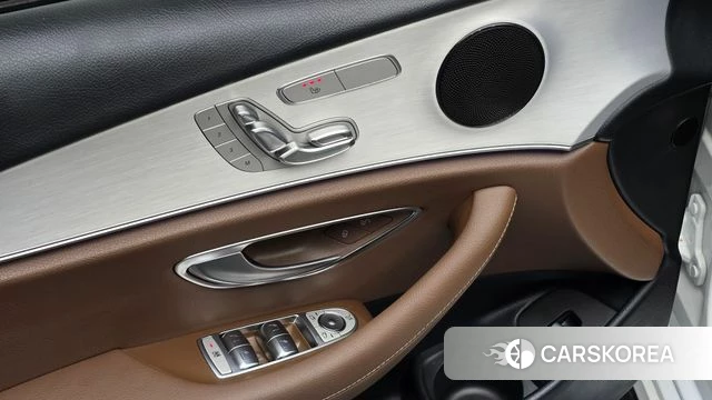 Mercedes-Benz E-Class W213 id 4666833 из Кореи 10
