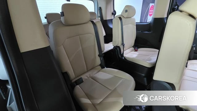 Hyundai Staria id 3799088 из Кореи 10