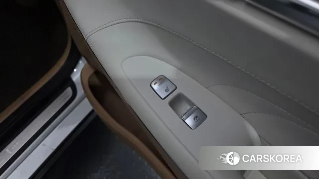 Hyundai The New Grandeur IG Hybrid id 3487854 из Кореи 10