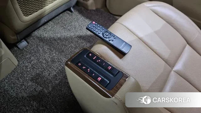 Kia All New Carnival id 3552997 из Кореи 10