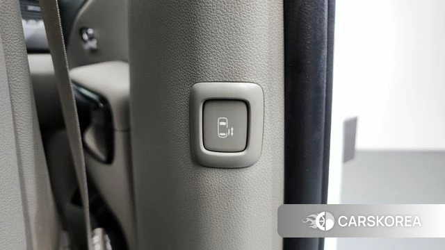 Kia The New Carnival id 4188570 из Кореи 10