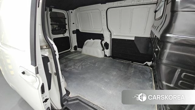 Hyundai Staria id 3940297 из Кореи 10