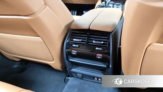 BMW 5 Series (G30) id 2895390 из Кореи 10