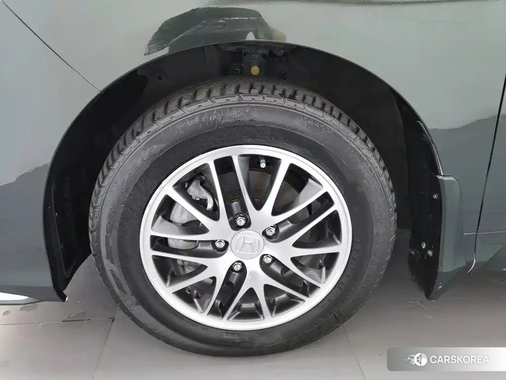 Honda Odyssey id 4576867 из Китая 10