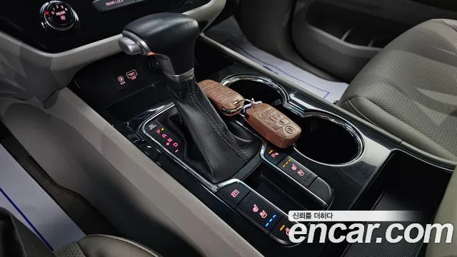 Kia The New Carnival id 2791123 из Кореи 10