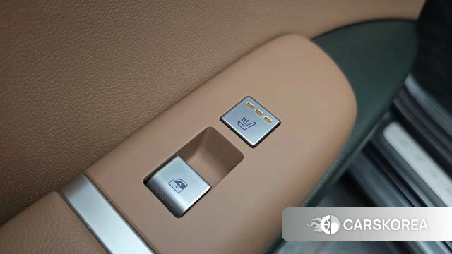 Hyundai Grandeur (GN7) id 4292454 из Кореи 10