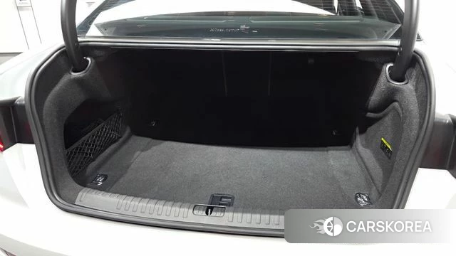 Audi A6 (C8) id 3800549 из Кореи 10