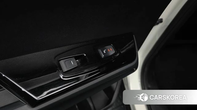 Ssangyong Torres EVX id 4617953 из Кореи 10