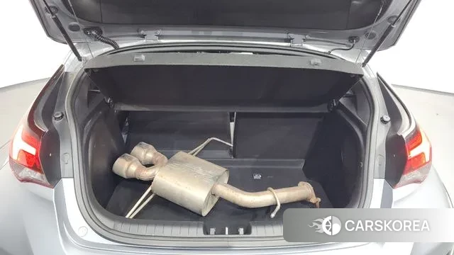 Hyundai Veloster (JS) id 3598888 из Кореи 10