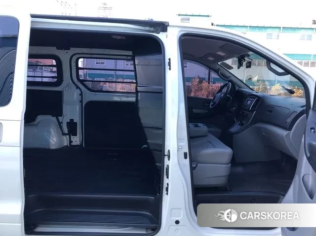 Hyundai The New Grand Starex id 3399200 из Кореи 10