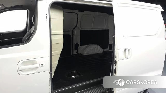 Hyundai The New Grand Starex id 3965363 из Кореи 10