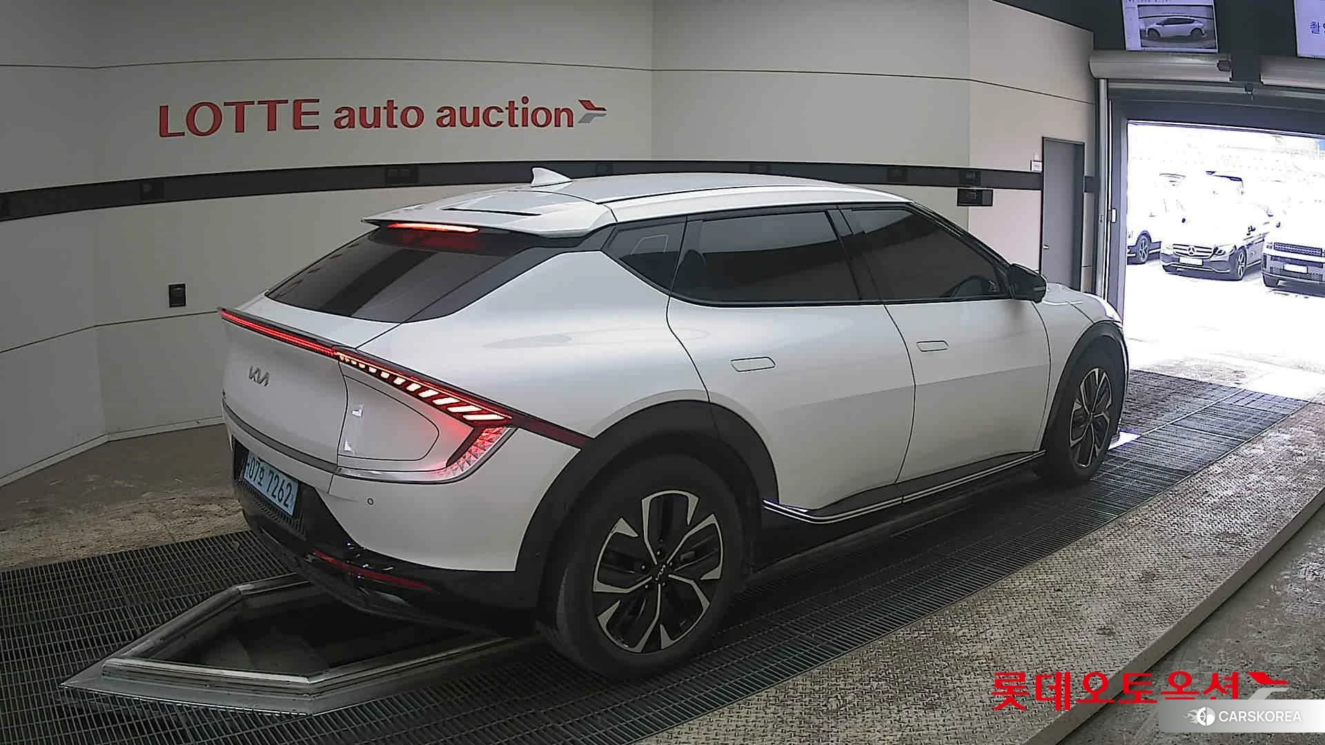 Kia EV6 id 3888370 из Кореи 10