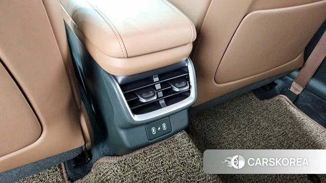 Hyundai Grandeur (GN7) id 3870275 из Кореи 10