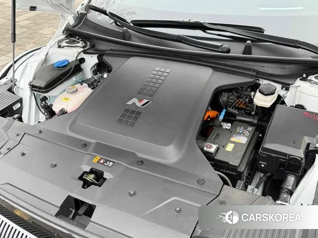 Hyundai Ionic 5 id 3751024 из Кореи 10