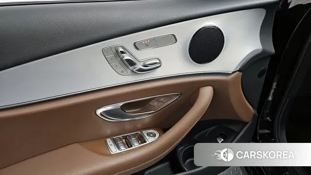 Mercedes-Benz E-Class W213 id 3509293 из Кореи 10