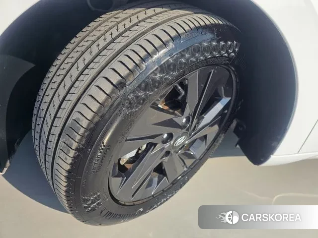 Hyundai Avante (CN7) id 3788284 из Кореи 10